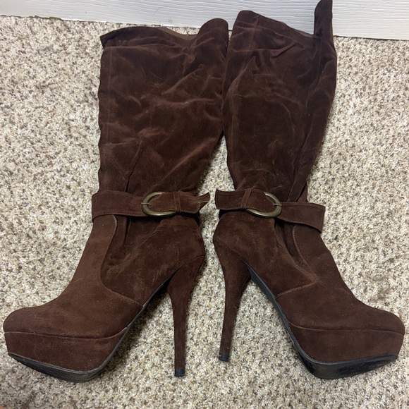 Ami Clubwear Shoes - Brown Suede High Heel Knee Boots with Decorative Buckle